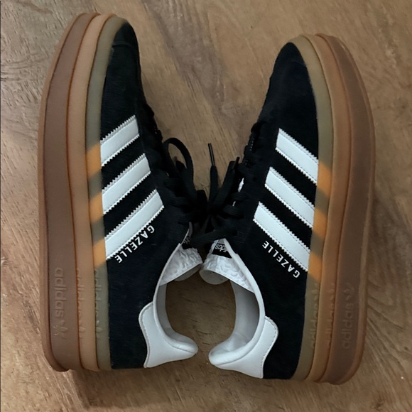 Adidas gazelle Sneakers with platform Gum Sole - Picture 7 of 8
